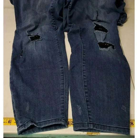 CELEBERTY PINK BLUE DENIM JEGGINGS PLUS SIZE 20, INSEAM 26" - Picture 5 of 7